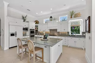 7 Capri Ct, Palm Coast, FL 32137 - Photo 12