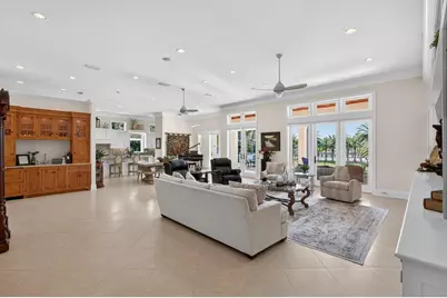 7 Capri Court, Palm Coast, FL 32137 - Photo 6