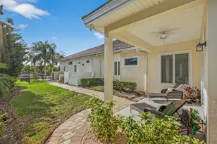 7 Capri Ct, Palm Coast, FL 32137 - Photo 44