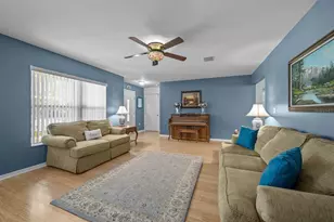 14 Burnley Pl, Palm Coast, FL 32137 - Photo 8