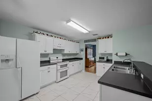 14 Burnley Pl, Palm Coast, FL 32137 - Photo 18