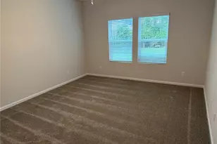 9 Pier Ln, Palm Coast, FL 32164 - Photo 12