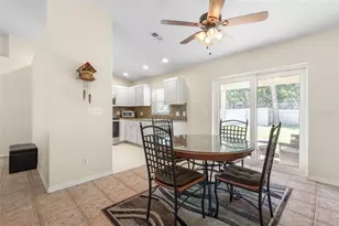 35 Woodbury Dr, Palm Coast, FL 32164 - Photo 10
