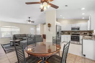 35 Woodbury Dr, Palm Coast, FL 32164 - Photo 14