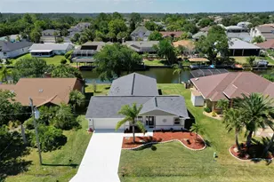 13 Cedarwood Ct, Palm Coast, FL 32137 - Photo 8