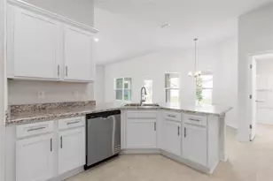 52 Undershire Path, Palm Coast, FL 32164 - Photo 16