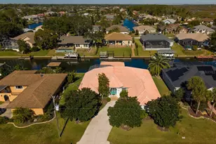 10 Collinson Ct, Palm Coast, FL 32137 - Photo 2