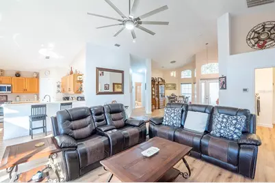 46 Shinnecock Drive, Palm Coast, FL 32137 - Photo 6