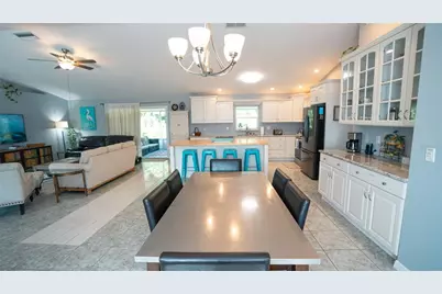 11 Sweetbay Drive, Palm Coast, FL 32137 - Photo 4