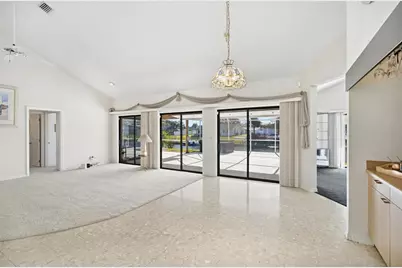 10 Castle Court, Palm Coast, FL 32137 - Photo 14