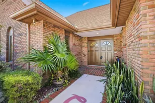 10 Castle Ct, Palm Coast, FL 32137 - Photo 8