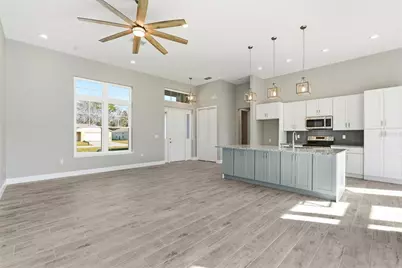 16 Pierce Lane, Palm Coast, FL 32164 - Photo 8