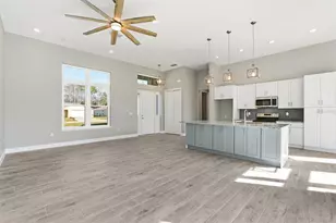 16 Pierce Ln, Palm Coast, FL 32164 - Photo 8