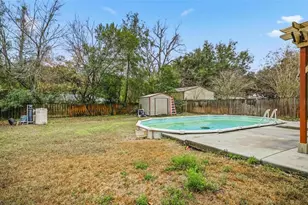 109 Jackson Cir, Palatka, FL 32177 - Photo 6