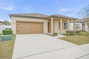 367 Eaglecrest Dr, Haines City, FL 33844 - Photo 2