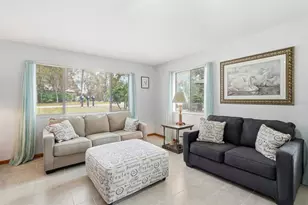 11 Lakepoint Cir, Port Orange, FL 32128 - Photo 6