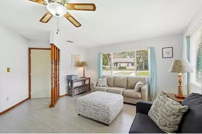 11 Lakepoint Circle, Port Orange, FL 32128 - Photo 8