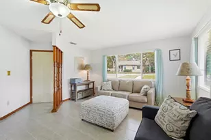 11 Lakepoint Cir, Port Orange, FL 32128 - Photo 8