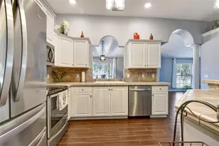 56 Brownstone Ln, Palm Coast, FL 32137 - Photo 8