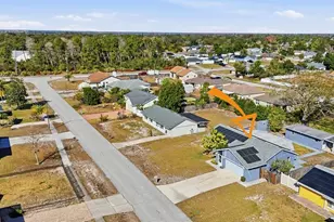 934 Wilmington Dr, Deltona, FL 32725 - Photo 40