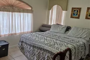 73 Lynbrook Dr, Palm Coast, FL 32137 - Photo 8