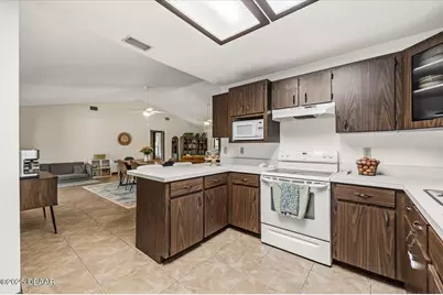 475 Lazy Z Lane, Oak Hill, FL 32759 - Photo 28