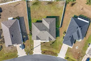 27 Postman Ln, Palm Coast, FL 32164 - Photo 2