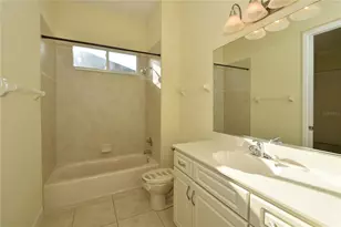 17 Oasis Cir, Palm Coast, FL 32137 - Photo 46