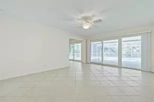 9 Crompton Pl, Palm Coast, FL 32137 - Photo 10