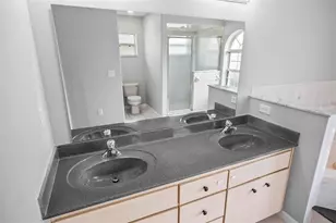 43 Fallen Oak Ln, Palm Coast, FL 32137 - Photo 42