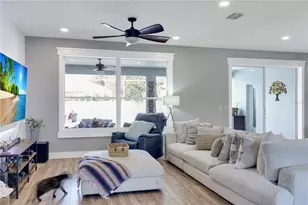 6068 Spruce Point Cir, Port Orange, FL 32128 - Photo 10