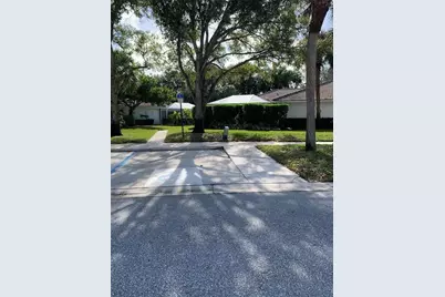 9502 Chapman Oak Court, Palm Beach Gardens, FL 33410 - Photo 2