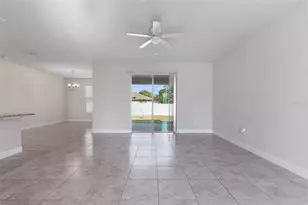 32 Fernon Ln, Palm Coast, FL 32137 - Photo 10