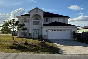 401 Bloomfield Dr, Kissimmee, FL 34758 - Photo 2