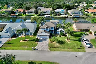 17 Coleridge Ct, Palm Coast, FL 32137 - Photo 2