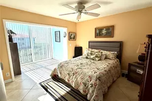 423 Mariner Dr, Tarpon Springs, FL 34689 - Photo 8