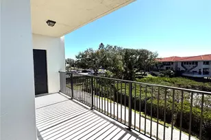 423 Mariner Dr, Tarpon Springs, FL 34689 - Photo 18