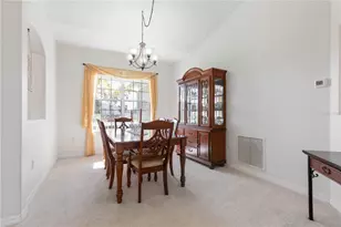 19 Deerwood St, Palm Coast, FL 32137 - Photo 10