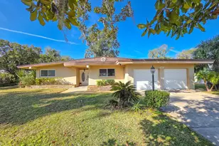 22 N St Andrews Dr, Ormond Beach, FL 32174 - Photo 1