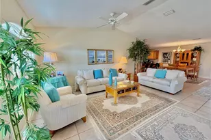 11 Clinton Ct S, Palm Coast, FL 32137 - Photo 10