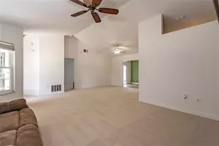 27 Prince Anthony Ln, Palm Coast, FL 32164 - Photo 12