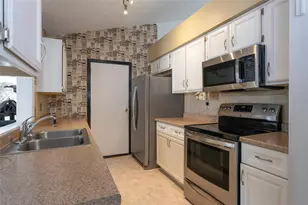 27 Prince Anthony Ln, Palm Coast, FL 32164 - Photo 8