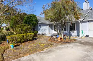 27 Prince Anthony Ln, Palm Coast, FL 32164 - Photo 2