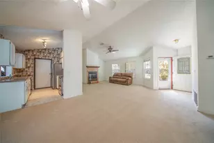 27 Prince Anthony Ln, Palm Coast, FL 32164 - Photo 14