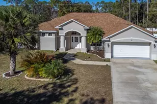11 Puritan Ln, Palm Coast, FL 32164 - Photo 2