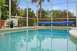 24 Pillory Ln, Palm Coast, FL 32164 - Photo 2