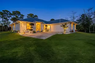 2721 18th Ave NE, Naples, FL 34120 - Photo 6