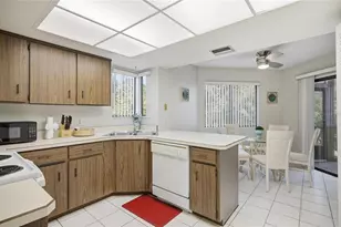 31 Oxford Ln, Palm Coast, FL 32137 - Photo 16