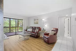 31 Oxford Ln, Palm Coast, FL 32137 - Photo 6