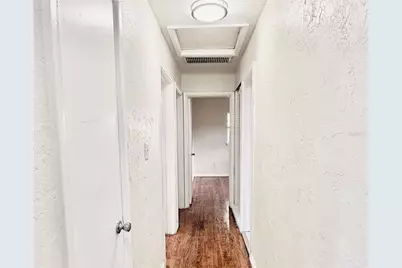 821 NE 22nd Terrace, Gainesville, FL 32641 - Photo 10